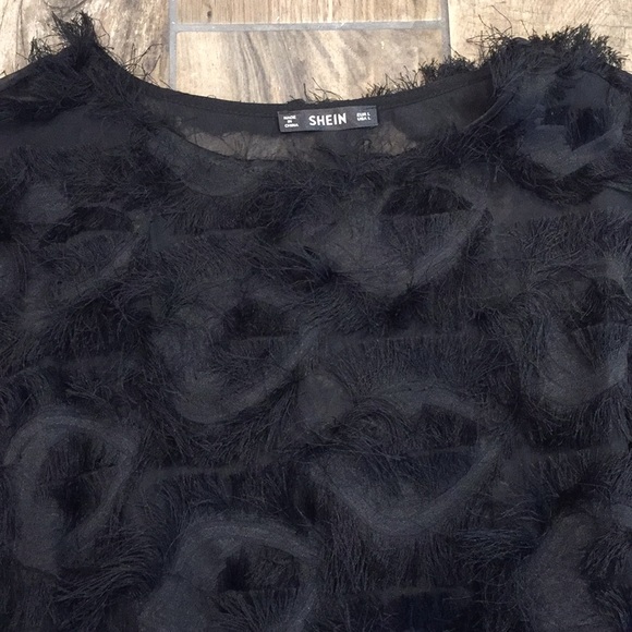 ✨ NWOT Stylish Cropped Black Long Sleeve Top ✨ - Picture 5 of 6